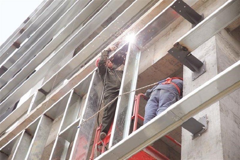 　　項目現(xiàn)場施工忙。 貴州日報天眼新聞記者 楊曦 攝